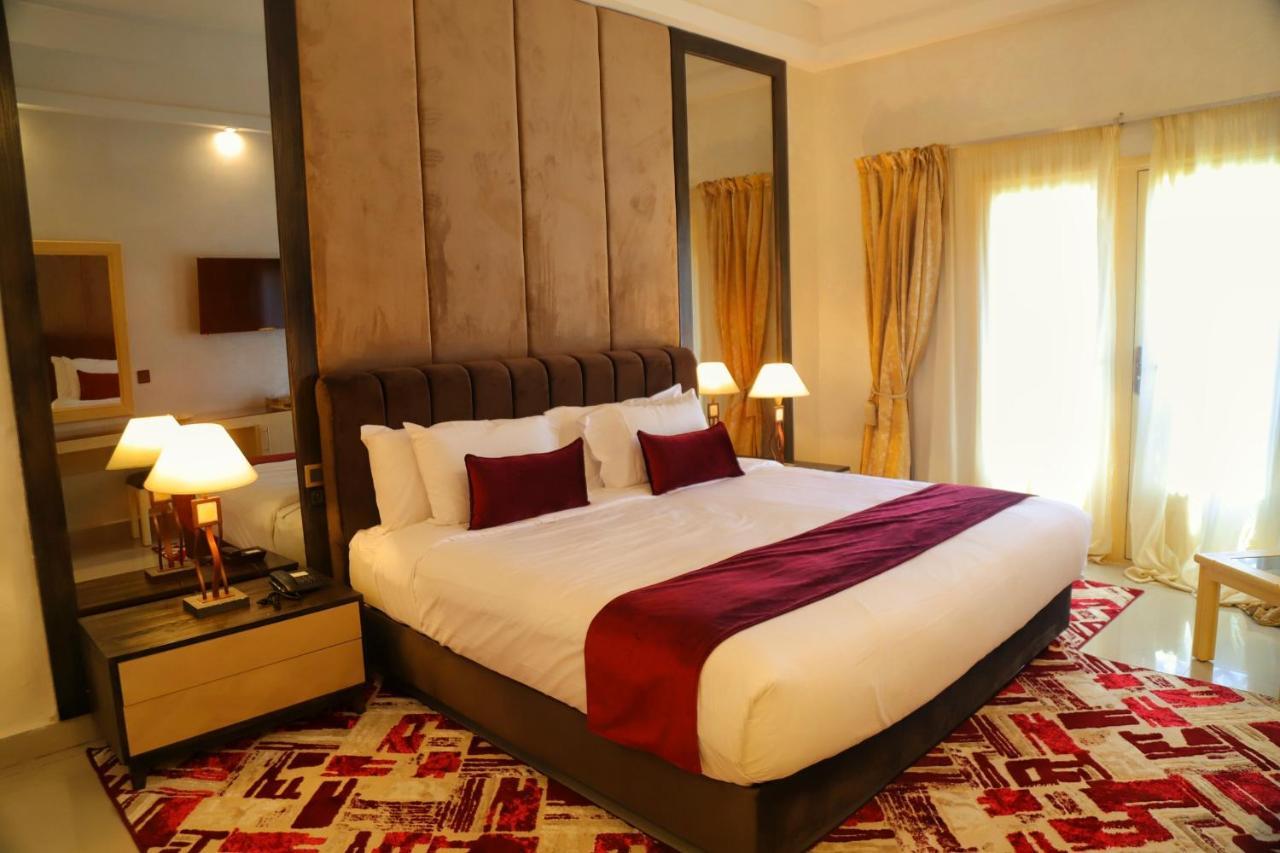Hotel Hotel Parador 4*
